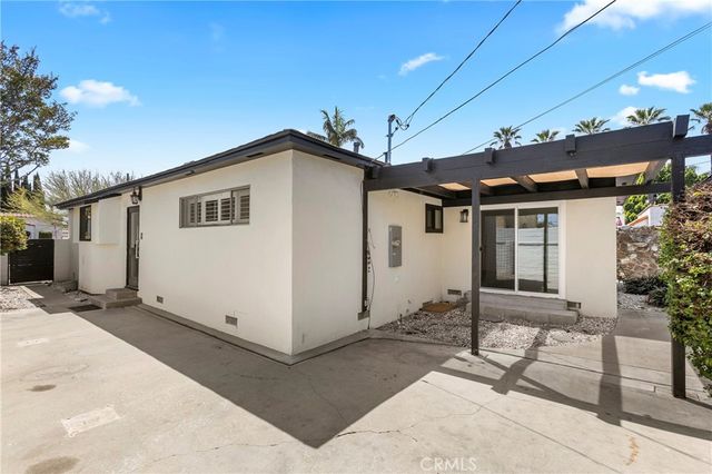 7813 2nd, Downey, CA 90241
