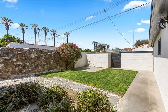 7813 2nd, Downey, CA 90241