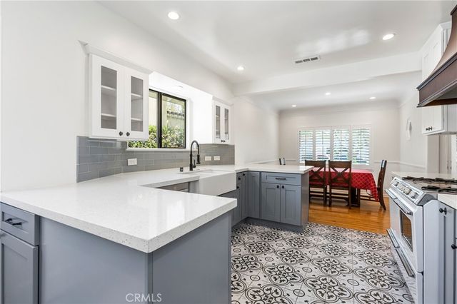 7813 2nd, Downey, CA 90241