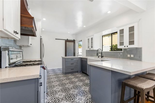 7813 2nd, Downey, CA 90241