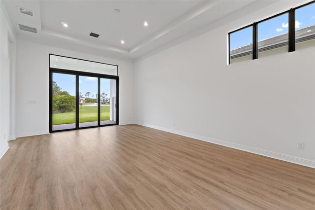 203 SE VIA SANGRO, Port St Lucie, FL 34952