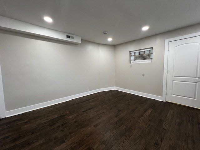 1957 W 23rd Street 3R, Chicago, IL 60608