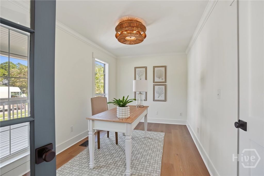 Image 12 of property listing at 113 Chriswoodell Drive, Savannah, GA 31406