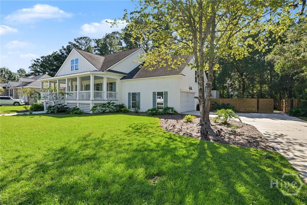 Image 2 of property listing at 113 Chriswoodell Drive, Savannah, GA 31406