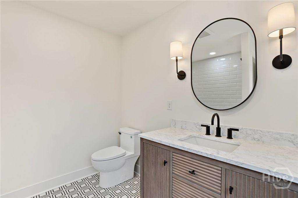Image 31 of property listing at 113 Chriswoodell Drive, Savannah, GA 31406