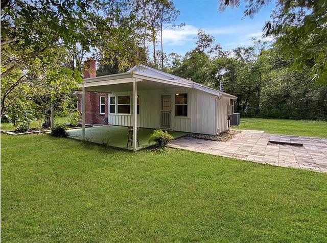 824 NE 9TH AVENUE, Gainesville, FL 32601