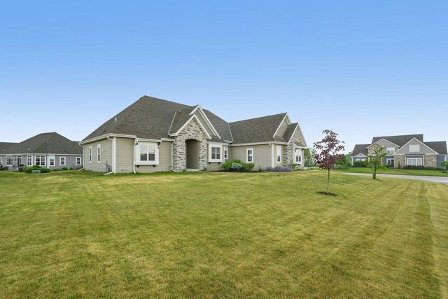 N66W15859 Winnebago TRAIL, Menomonee Falls, WI 53051