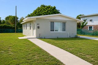 807 Handy Ave Avenue, West Palm Beach, FL 33401