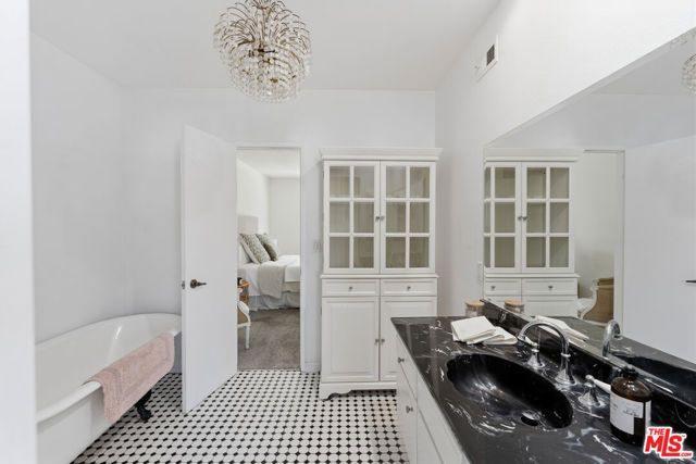 10030 Owensmouth Avenue 67, Los Angeles, CA 91311