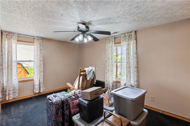 28 Meadow St, Carroll Twp, PA 15063