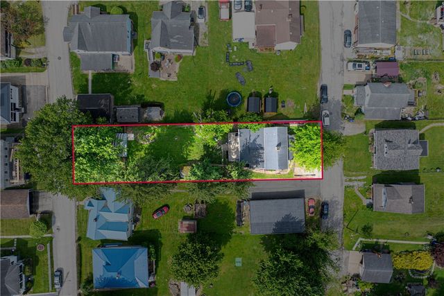 28 Meadow St, Carroll Twp, PA 15063