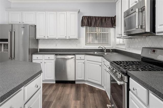 4220 Hunters Green Way NE, Kennesaw, GA 30144