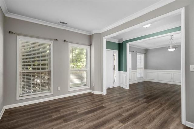 4220 Hunters Green Way NE, Kennesaw, GA 30144