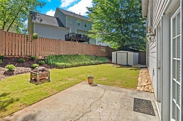 4220 Hunters Green Way NE, Kennesaw, GA 30144