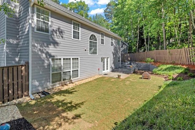 4220 Hunters Green Way NE, Kennesaw, GA 30144