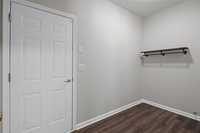 4220 Hunters Green Way NE, Kennesaw, GA 30144