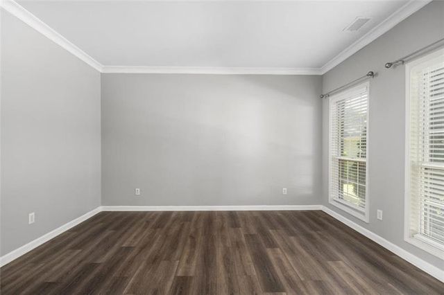 4220 Hunters Green Way NE, Kennesaw, GA 30144