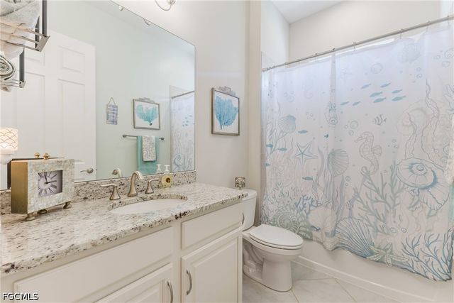 3239 Baravaldo CIR, Cape Coral, FL 33909