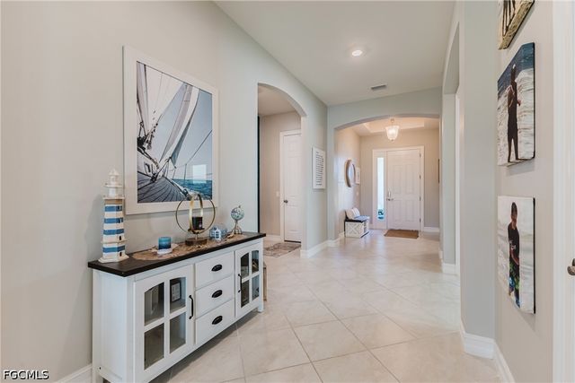 3239 Baravaldo CIR, Cape Coral, FL 33909