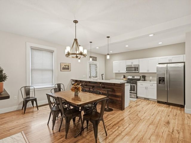 84 Beltzhoover Ave, Mt Washington, PA 15210