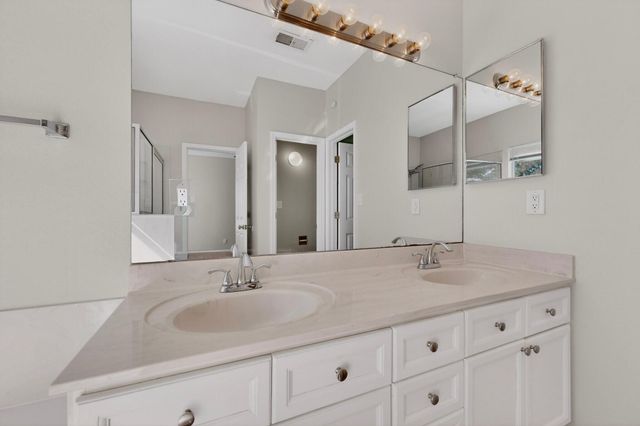 232 Chaparral Loop SE, Rio Rancho, NM 87124