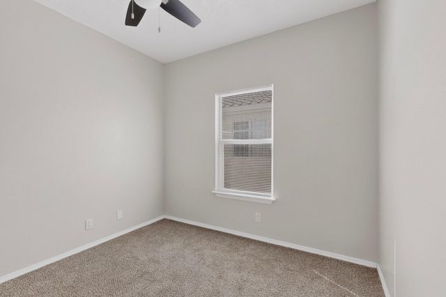 232 Chaparral Loop SE, Rio Rancho, NM 87124