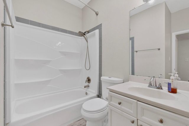 232 Chaparral Loop SE, Rio Rancho, NM 87124