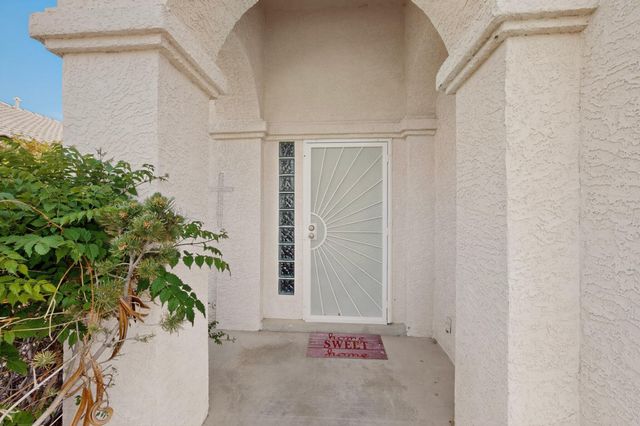 232 Chaparral Loop SE, Rio Rancho, NM 87124