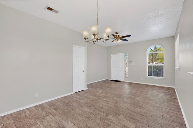 232 Chaparral Loop SE, Rio Rancho, NM 87124