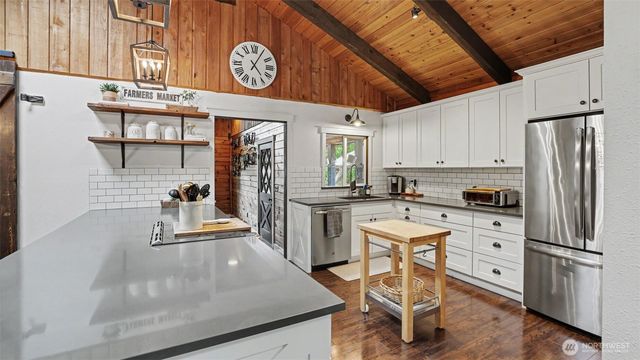 22517 183rd Avenue SE, Kent, WA 98042