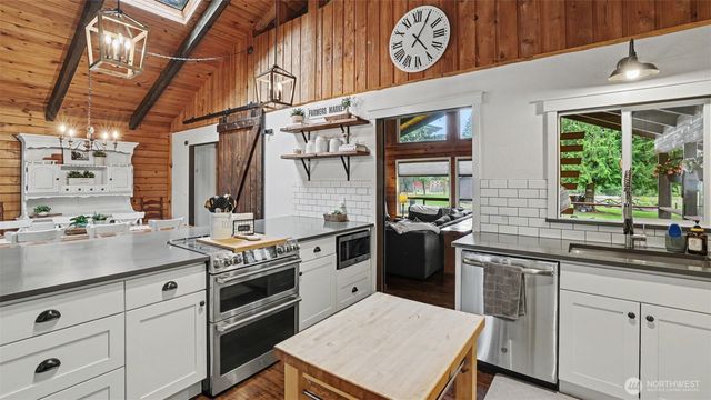 22517 183rd Avenue SE, Kent, WA 98042