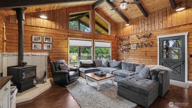 22517 183rd Avenue SE, Kent, WA 98042
