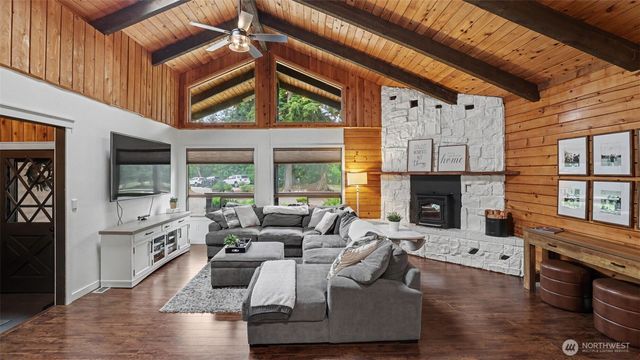 22517 183rd Avenue SE, Kent, WA 98042