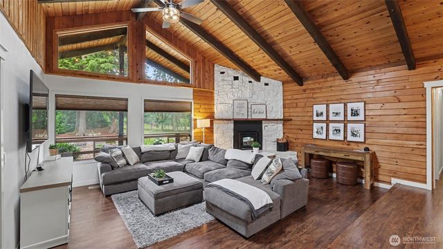 22517 183rd Avenue SE, Kent, WA 98042