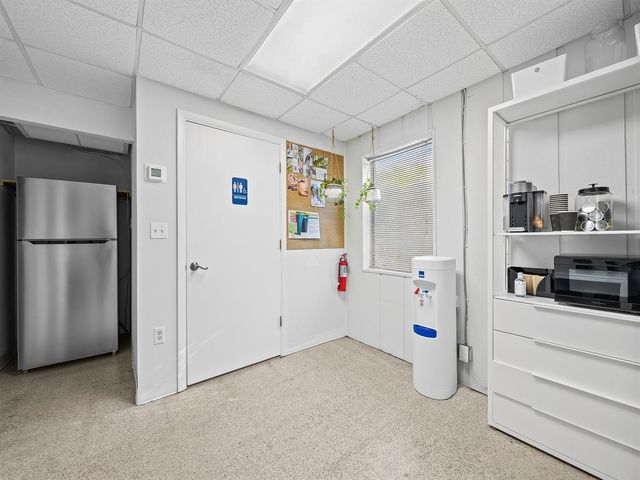700 NE 13th Street, Fort Lauderdale, FL 33304