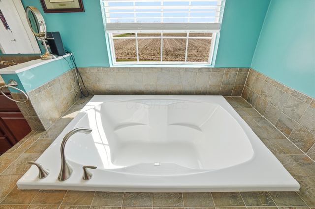 2275 US Highway 35 NW, Washington Court House, OH 43160