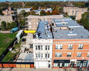 2838 W Roosevelt Road 3R, Chicago, IL 60612