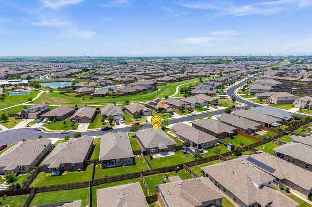 121 Shiner LN, Georgetown, TX 78626