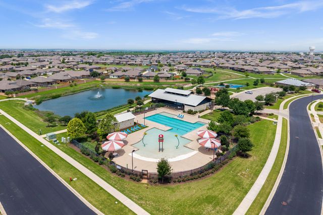 121 Shiner LN, Georgetown, TX 78626