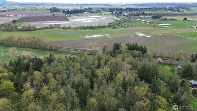 17584 Allen Road, Bow, WA 98232