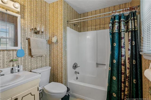 3445 Bennett Drive, Fayetteville, NC 28301