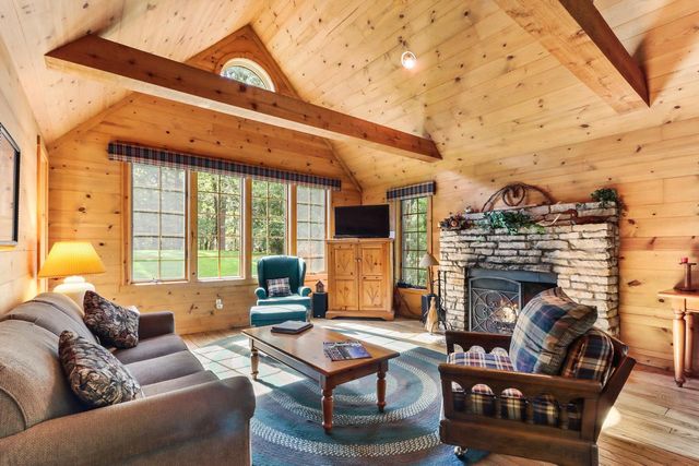 W3895 Timber Lake ROAD, East Troy, WI 53120