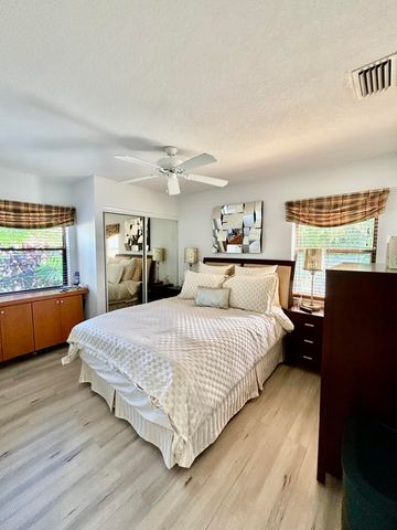 19143 Fairlawn Way, Boca Raton, FL 33434