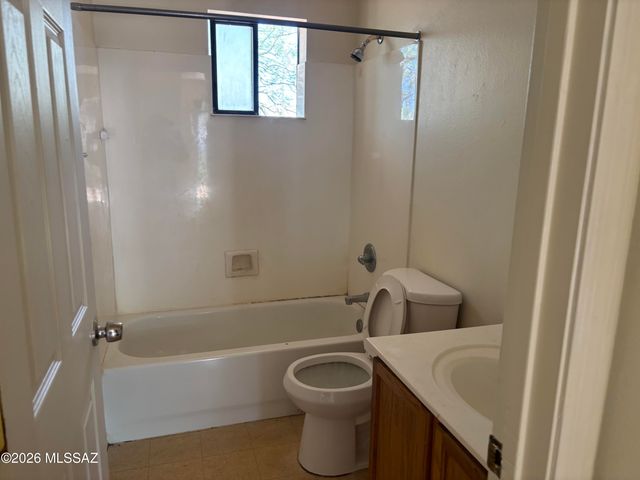 4224 E Lee Street, Tucson, AZ 85712