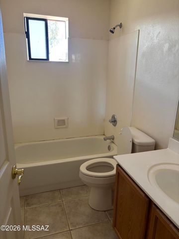 4224 E Lee Street, Tucson, AZ 85712