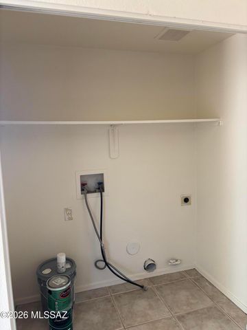 4224 E Lee Street, Tucson, AZ 85712