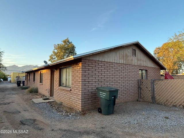 4224 E Lee Street, Tucson, AZ 85712