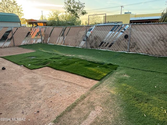 4224 E Lee Street, Tucson, AZ 85712