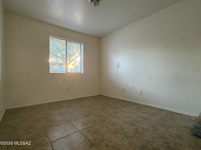 4224 E Lee Street, Tucson, AZ 85712