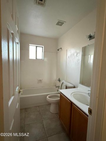 4224 E Lee Street, Tucson, AZ 85712